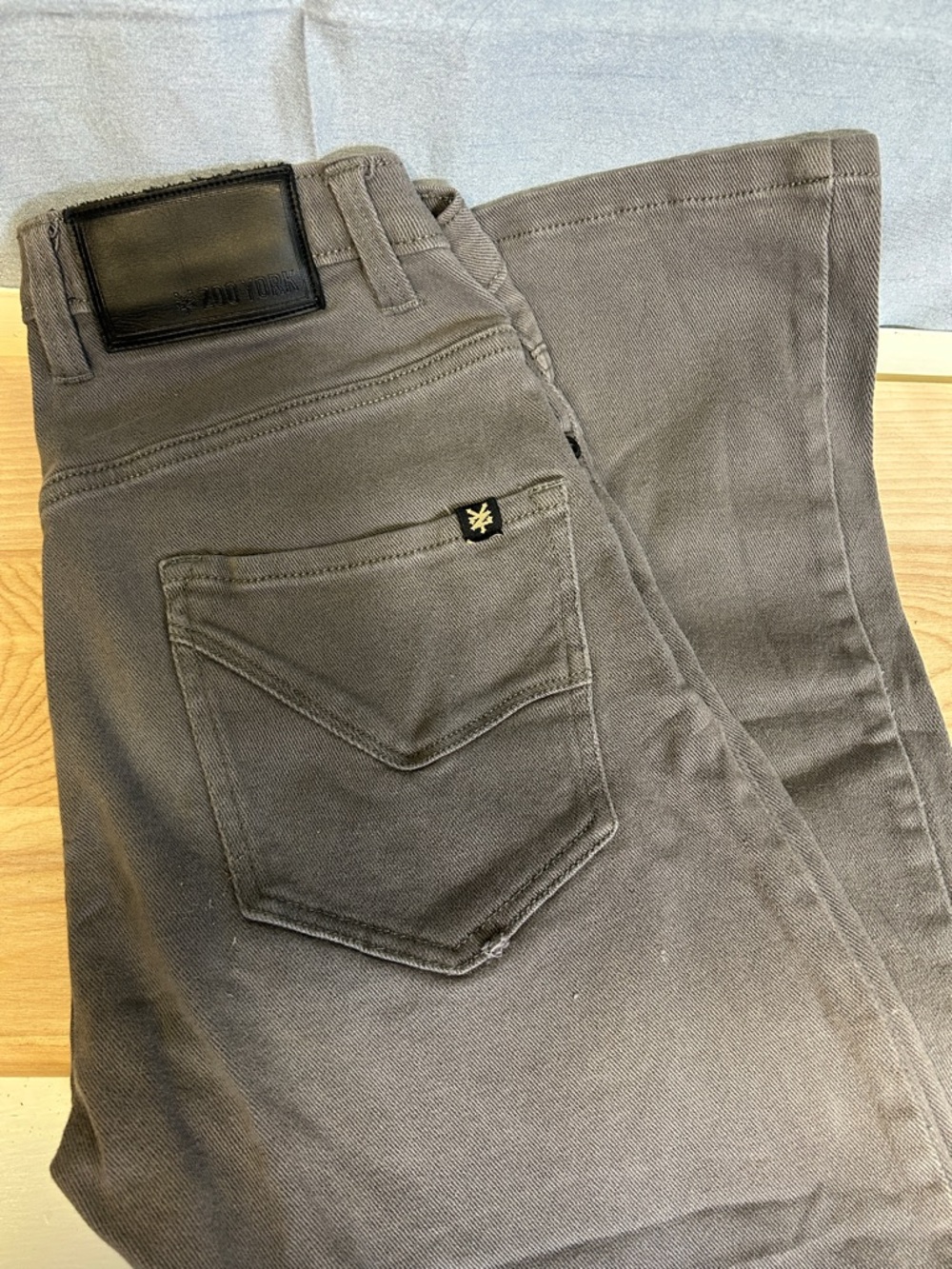 Zoo York Men's Gray Jeans Strech skinny Classic Casual Style